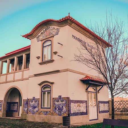 塞洛里库迪巴什图 Estacao Ferroviaria De Mondim De Basto酒店 外观 照片